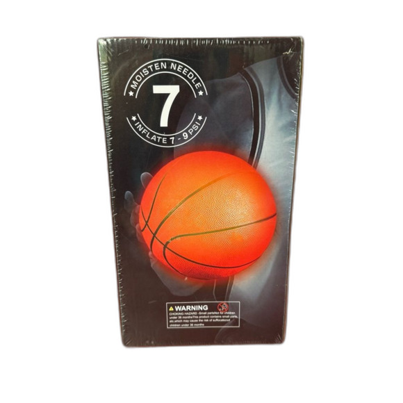 NEW in Box Light Up Basketball Junior Size/ Weight Auto Shut-Off - Picture 1 of 4